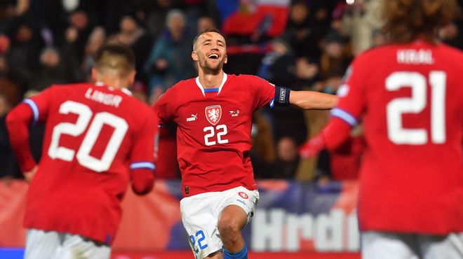 构通过其丰 构通过其丰