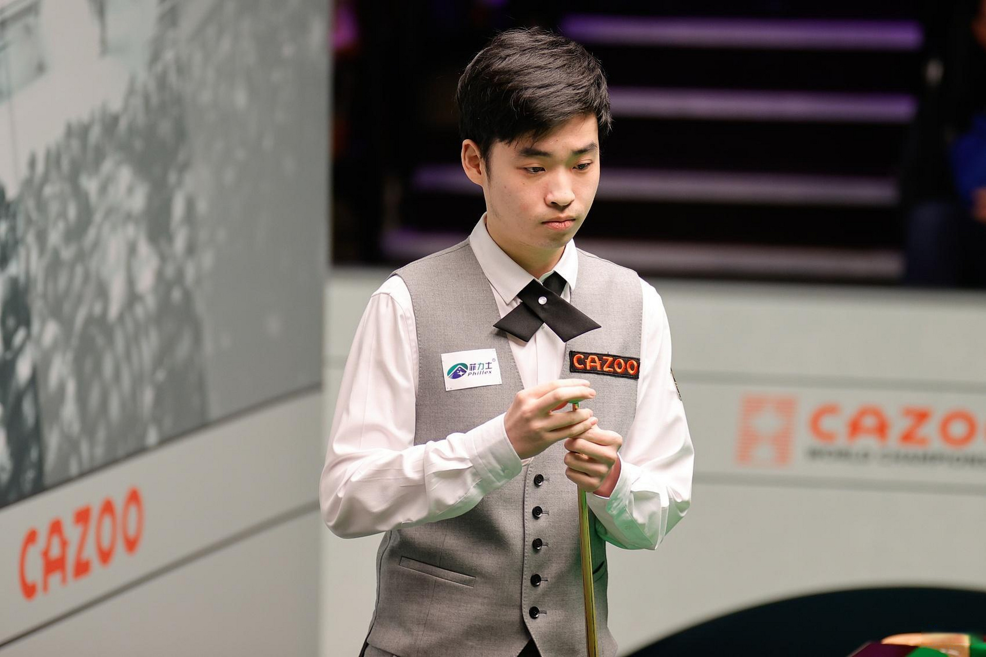 表现和强劲 表现和强劲